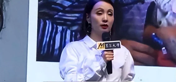 游泳冠军徐峥陶虹图片_陶虹游泳冠军徐峥_徐峥游泳